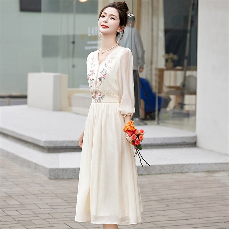 小众设计连衣裙女夏季刺绣RF2C290-5825#-P138-K218,女装连衣裙,蝶眷