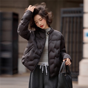黑色短款羽绒服女2025冬季新款时尚百搭轻薄90白鸭绒外套图片