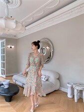 夏季新款连衣裙，女装连衣裙，早颜