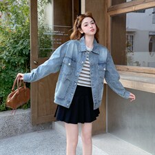 2026年春季休闲宽松时尚短款百搭牛仔外套，女装牛仔外套，文熹诺