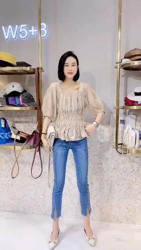 新款小衫，女装，娇姿百合