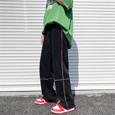 黑色