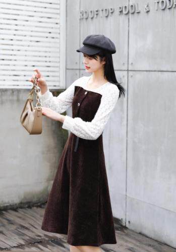 春季新款，蕾丝拼接修身显瘦气质连衣裙，女装连衣裙，东洋天堂之花