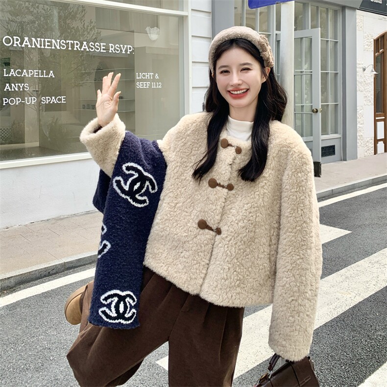 新款皮毛一体外套2C0959170P175K258,女装毛呢外套,2C095