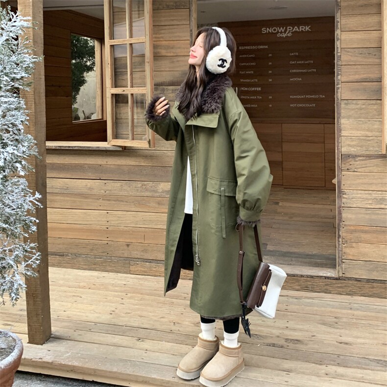 新款2B183-9063P255K398中长款毛领拼接派克服,女装短外套,2B183