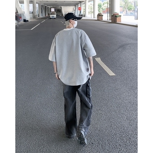 新款假两件V领短袖T恤男款夏季宽松休闲薄款短袖上衣图片