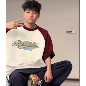 抖音得物高品质二开240克宽松纯棉美式潮牌插肩袖拼接短袖T恤图片