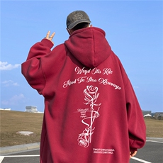 酒红色