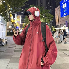 红色