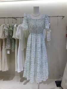 现货 夏季新款 连衣裙，女装连衣裙，YI MAN