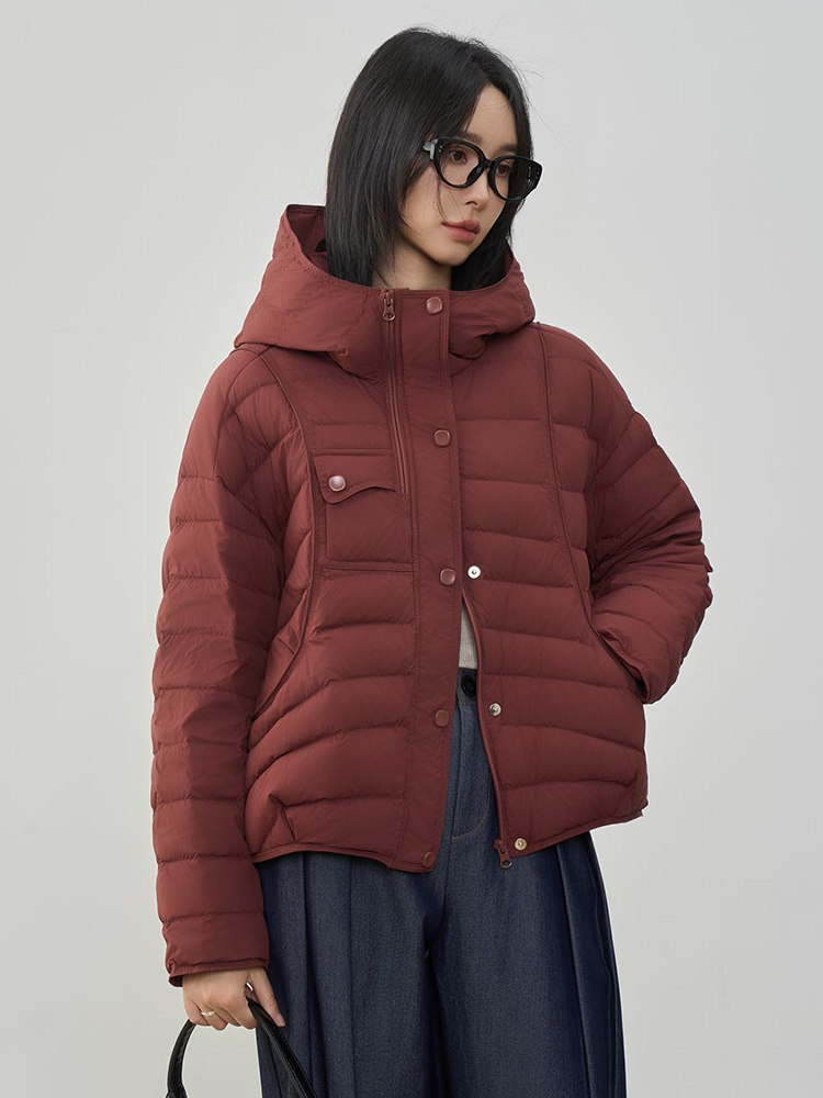 现货2025年冬季90白鸭绒休闲风常规保暖有帽不可拆,女装羽绒服,阳光伊恋