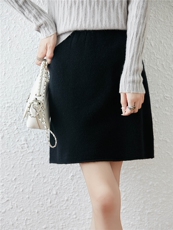 100羊毛针织短裙女秋冬纯色外穿百搭显瘦包臀裙简约打底羊绒裙，女装半身裙，暖绒情旗舰店