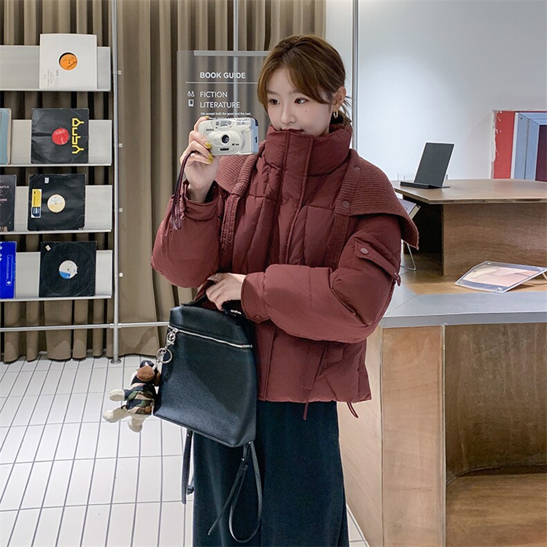 红色高级感气质短款羽绒服女冬季针织披肩设计感白鸭绒保暖外套潮，女装短外套，灵力轩