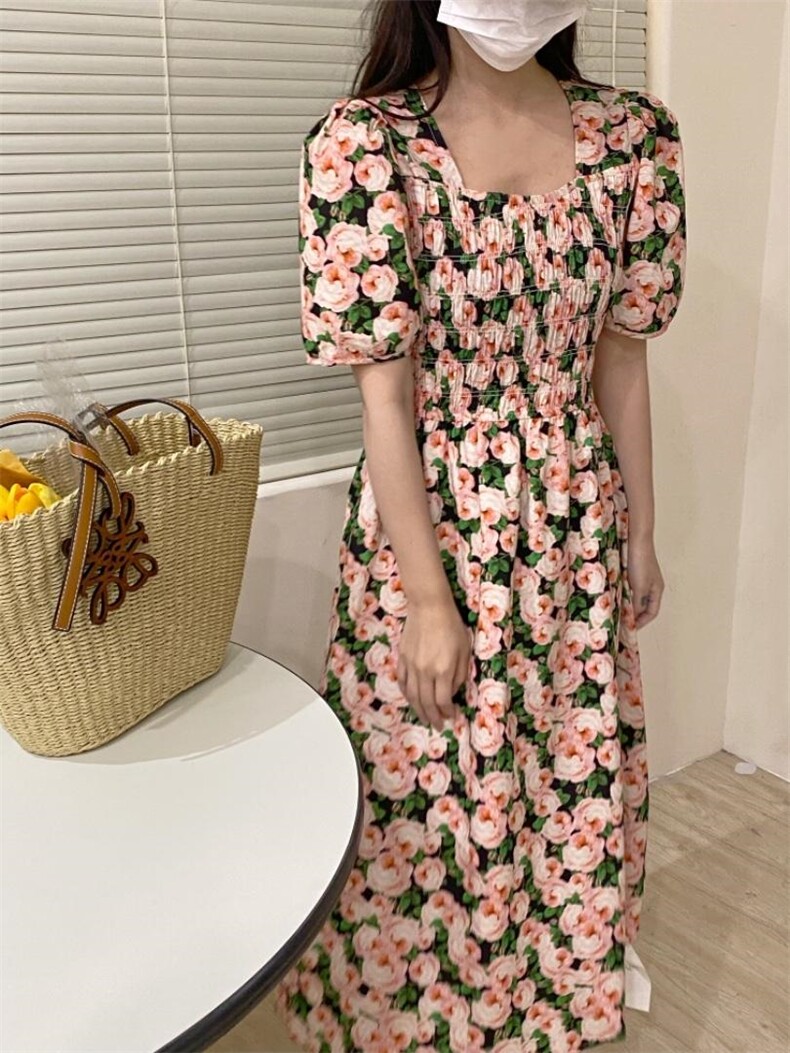 夏季花色连衣裙，女装连衣裙，唇蔻