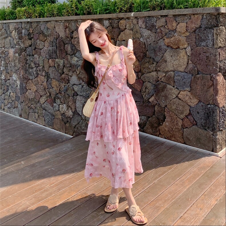 法式粉色碎花连衣裙女2025年夏季新款浪漫度假风气质绝美超仙长裙,女装连衣裙,2C012