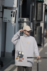浅灰色
