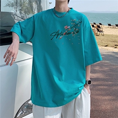 湖绿色