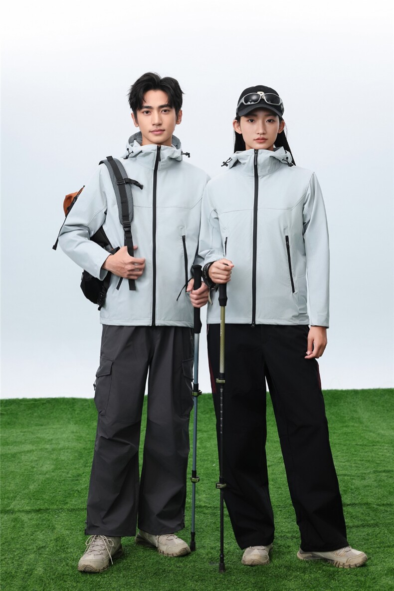 2025秋冬百搭时尚简约轻量连帽软壳衣，女装短外套，衫都服饰