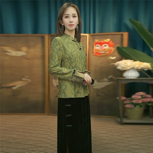 现货2024春季新款简约刺绣盘扣衬衫新中式穿搭上衣B017图片