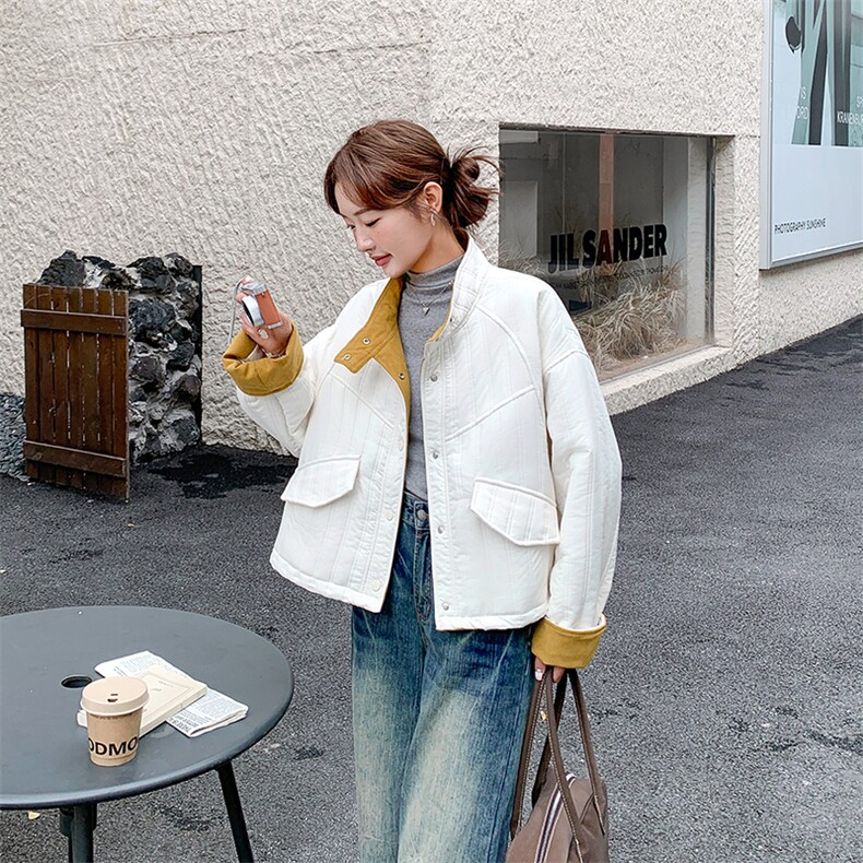 米白色撞色立领羽绒棉服女2025秋冬新款今年流行宽松小个子短外套,女装短外套,2C285