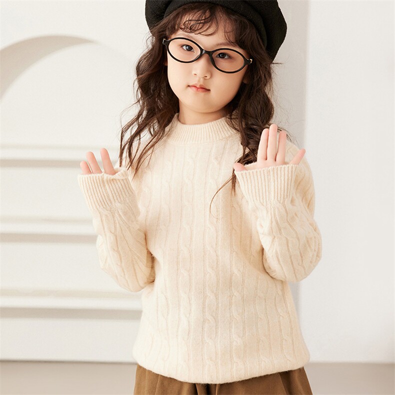 秋冬季新款舒适时尚百搭半高领麻花儿童针织衫，童装儿童针织衫，质第童装店