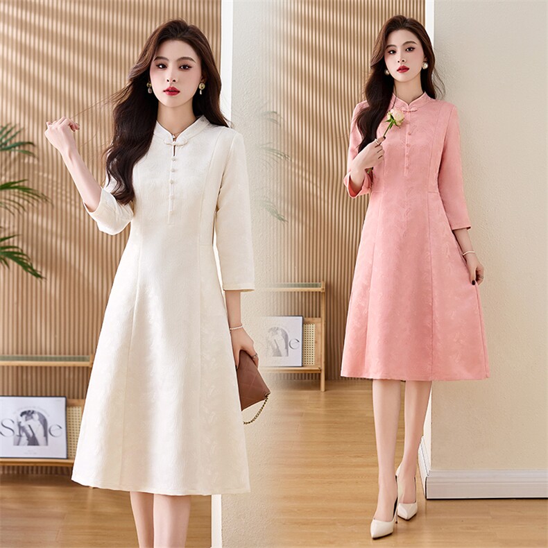 立领显瘦粉色连衣裙2025女新款春季新中式减龄穿搭淑女范过膝裙子，女装连衣裙，罗得堡