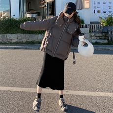 2023年冬装新款高级感灰加厚保暖宽松休闲小个子短款羽绒服女，女装羽绒服，辉之琳