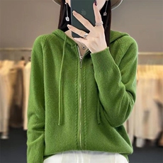 橄榄绿