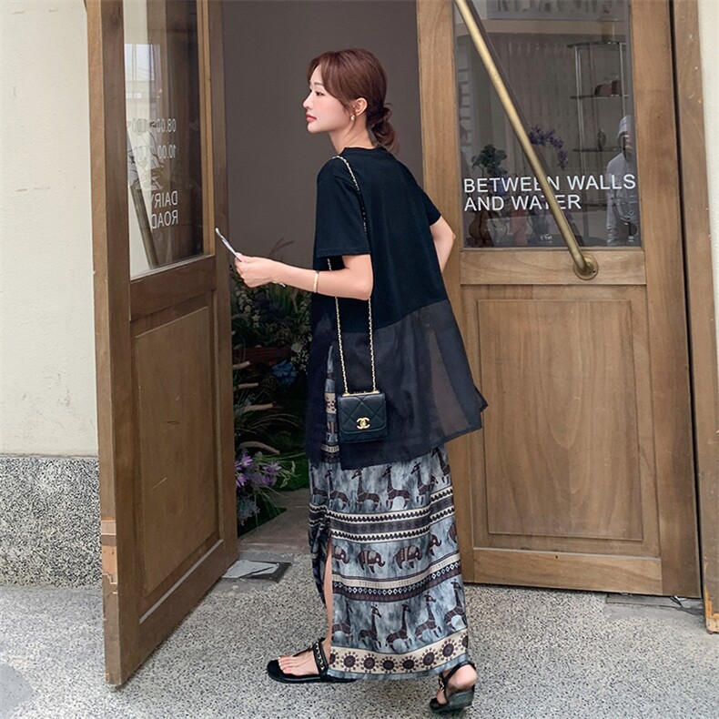 夏季穿搭一整套时尚套装女2025年新款设计感T恤印花半身裙两件套,女装套装/套裙,2C301