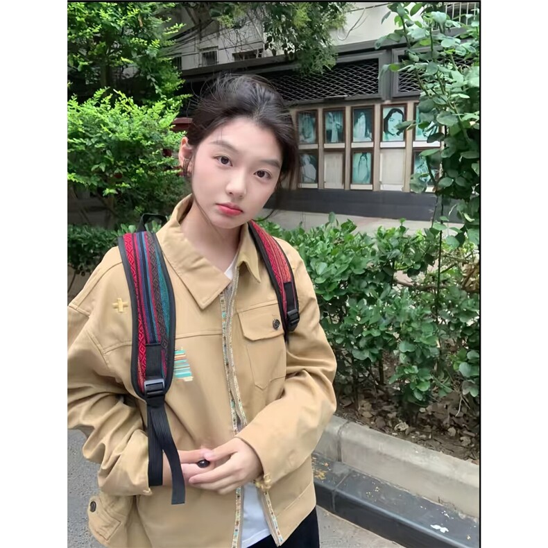 卡其色刺绣短款外套女秋季美式复古设计感正肩运动夹克翻领棒球服,男装夹克,星座506A