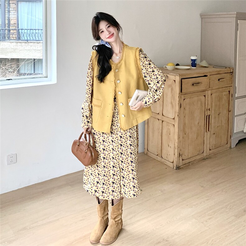 现货2025秋季新款女装精品两件套装时尚套装,女装套装/套裙,2C120