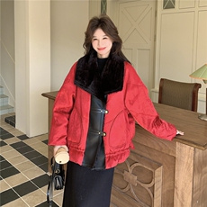 红色羊羔毛领派克羽绒服女2025冬季新款时尚皮毛一体加厚保暖外套，女装羽绒服，2C159