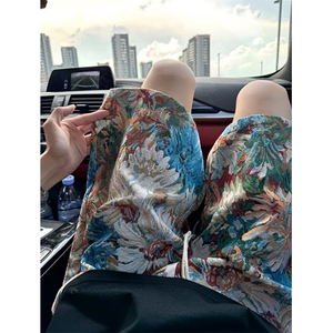 油画彩绘花卉短裤男款夏外穿高级感痞帅五分裤子宽松休闲沙滩裤衩