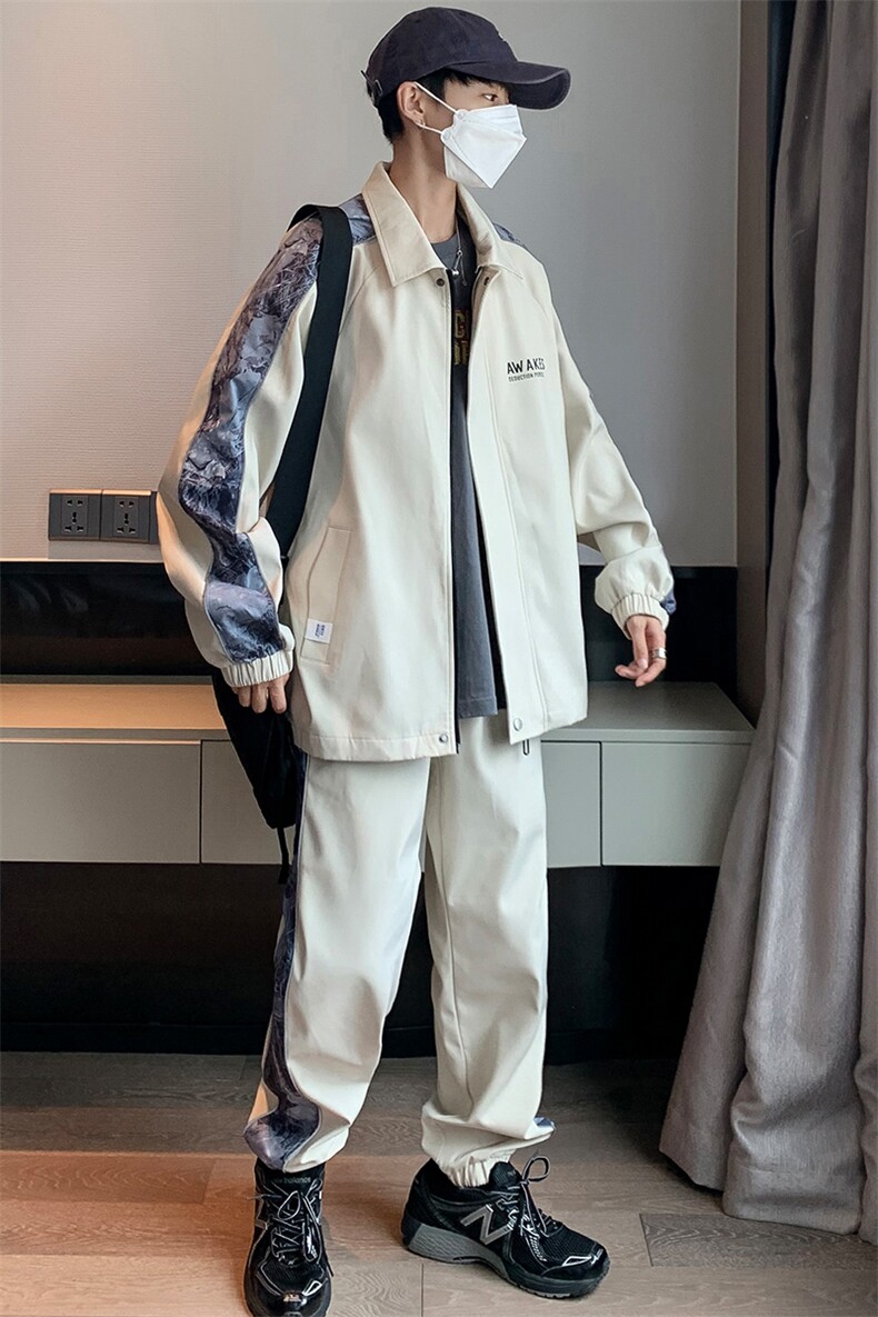 卡其色