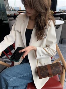 【现货】2022春装新款，其它，百媚丽人