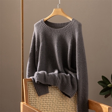 新品小羊羔绒轻盈软糯圆领秋季宽松套头打底衫，女装羊绒衫，江帆羊绒