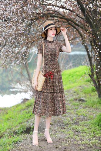 现货，夏季复古改良碎花连衣裙，女装连衣裙，金典明美