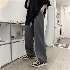 深灰色
