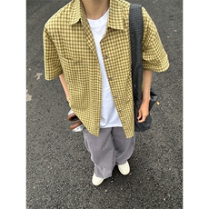 黄色