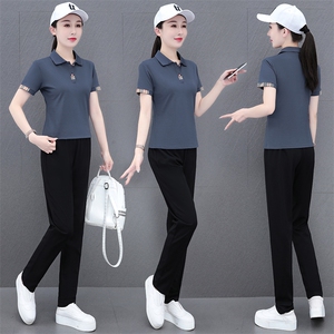燕颉女士夏季天丝罗马棉运动套装薄款翻领休闲服时尚跑步服两件套图片