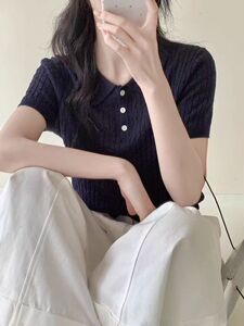 2025夏季翻领小麻花短袖图片