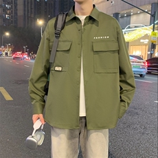 军绿色