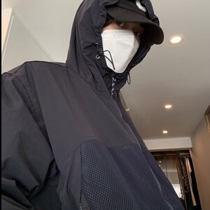 2025户外薄款防晒衣女生夏季透气运动百搭外套防紫外线防晒服旅游图片