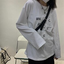 重工贴布刺绣T恤，女装T恤，Alissa Lin