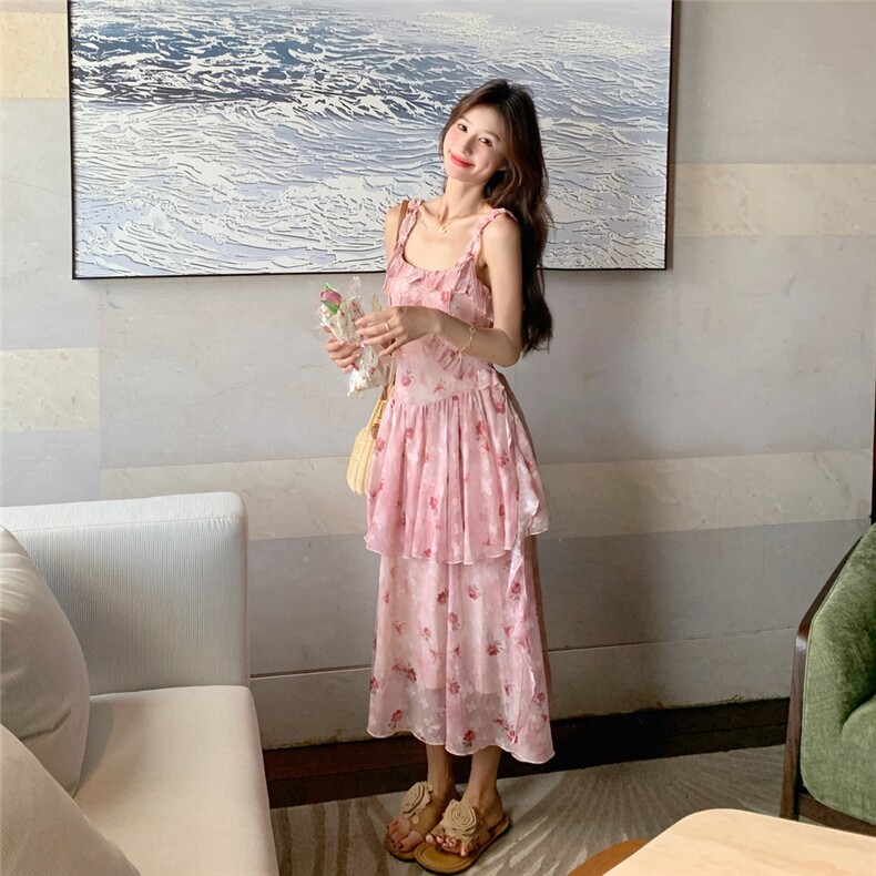 法式粉色碎花连衣裙女2025年夏季新款浪漫度假风气质绝美超仙长裙,女装连衣裙,2C012