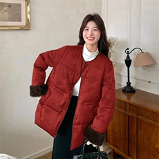 新中式轻国风提花羽绒服女冬季2024新款小个子加厚气质显瘦短外套，女装羽绒服，2C015