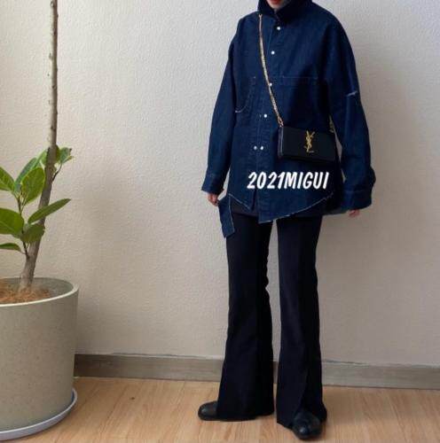 【现货】破深蓝色自带冷酷潮流韩版剪裁设计感满满，女装，米轨