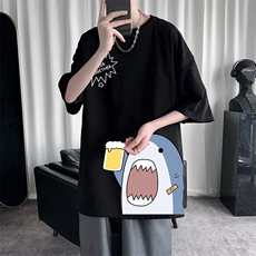 黑色