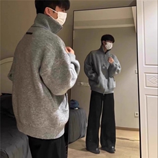 灰色