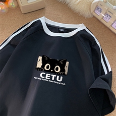 黑色